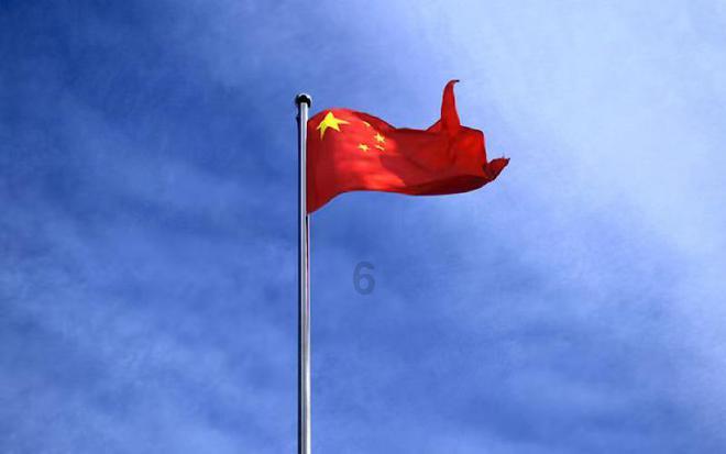修理厂内查获成品油“黑窝点”