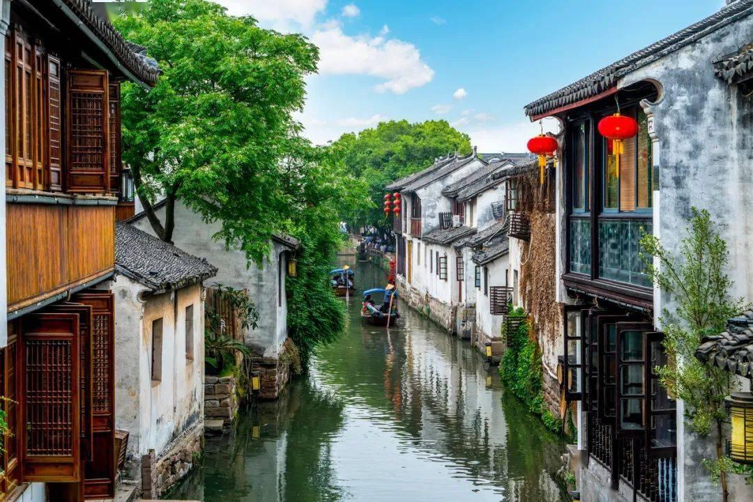 《挑战者》发布新海报 体育明星跌宕人生